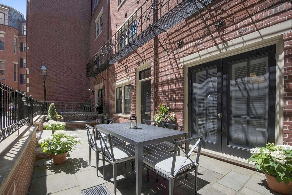 7 Spruce Court - Photo 1