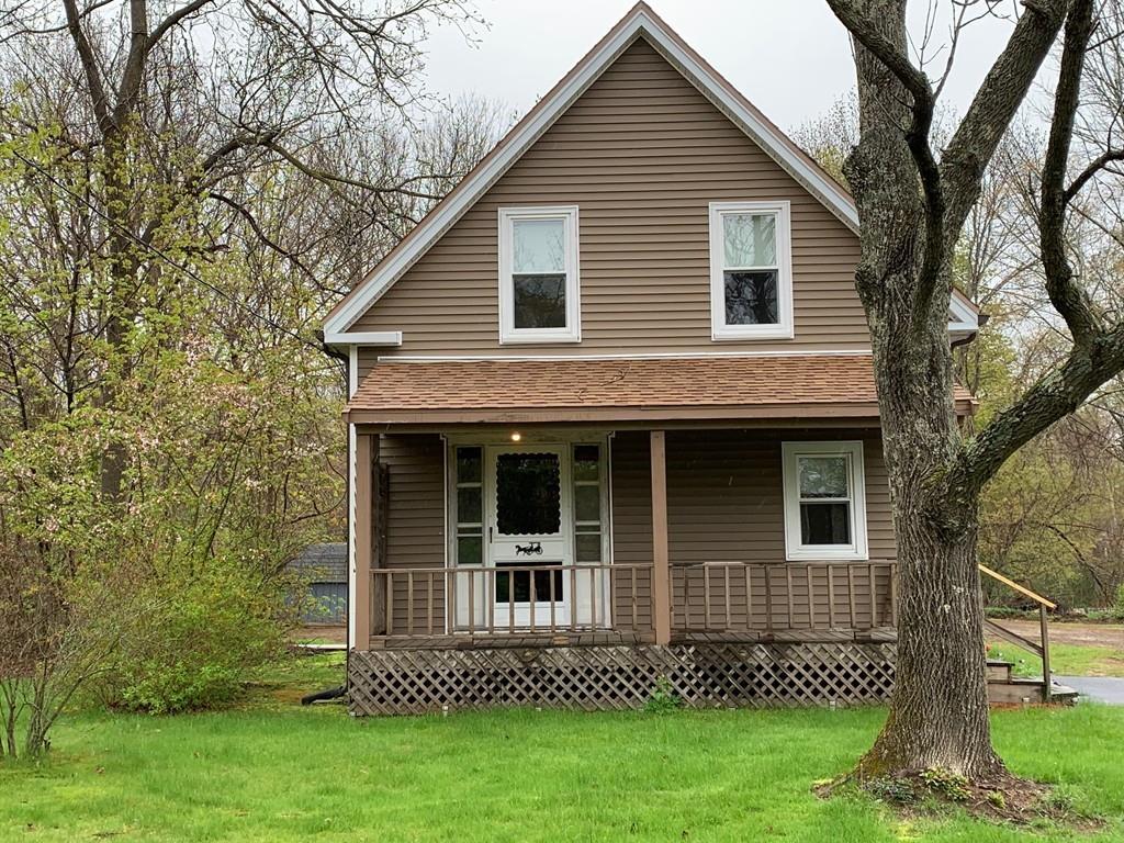 889 Pleasant St - Photo 1