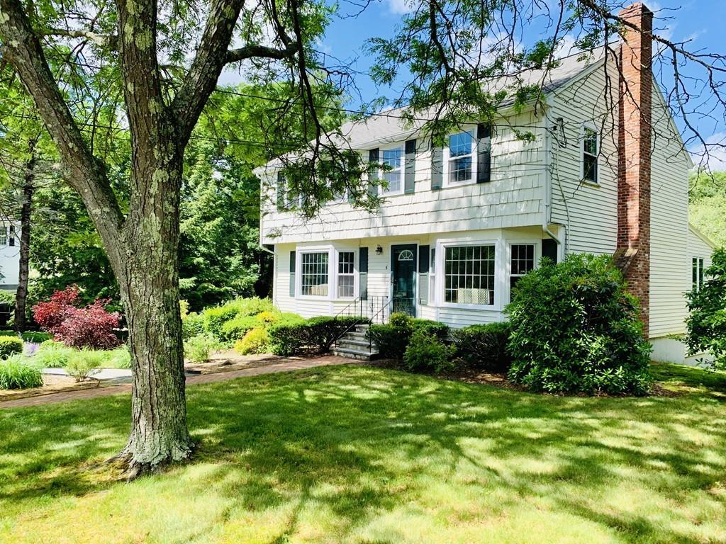 5 Pilgrim Ln - Photo 1 5 Pilgrim Ln - Photo 1
