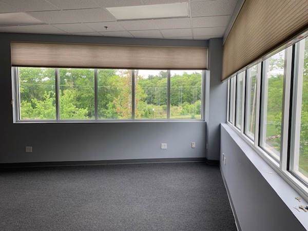 1820 Turnpike St - Photo 1