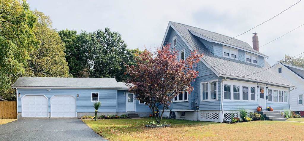 959 Main St - Photo 1