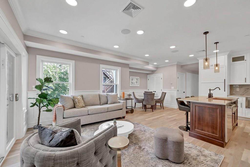 33 O Street - Photo 1