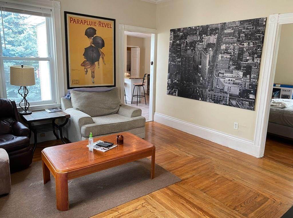 14 Dana St - Photo 1