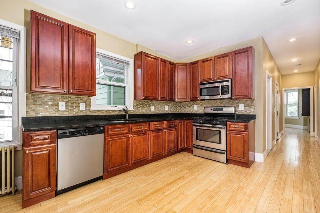 106 Murdock Street - Photo 1