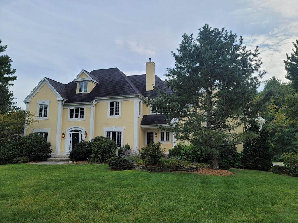 3 Tarbox Ln - Photo 1