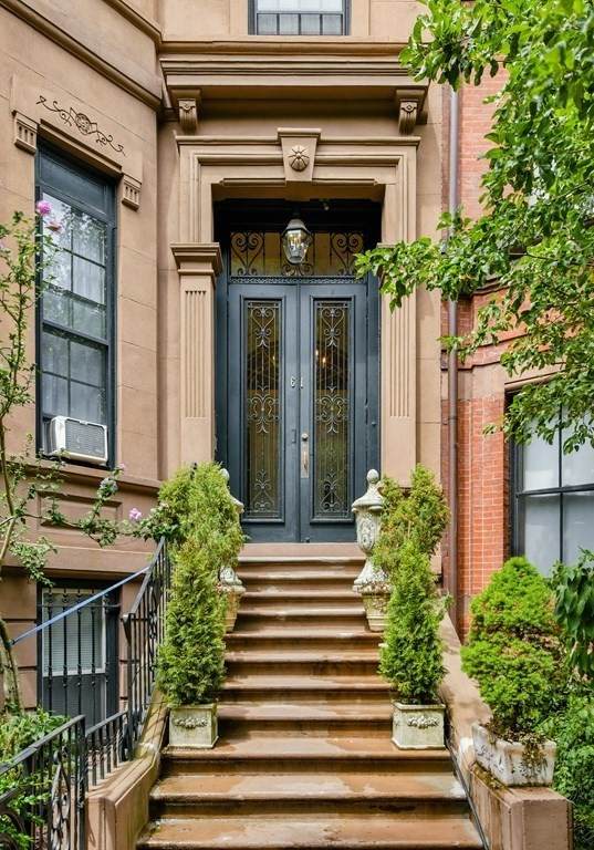 61 Marlborough Street - Photo 1