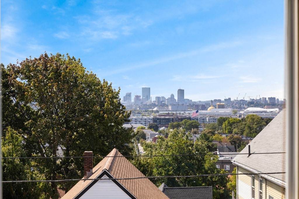 58 Fremont Avenue - Photo 1