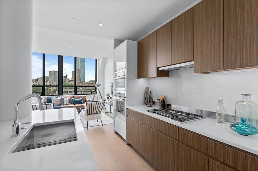 100 Shawmut Avenue - Photo 1