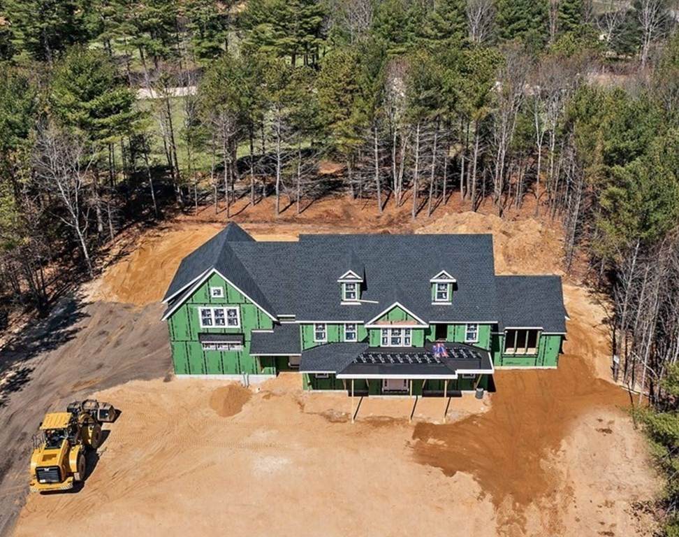 348 Country Club Way - Photo 1