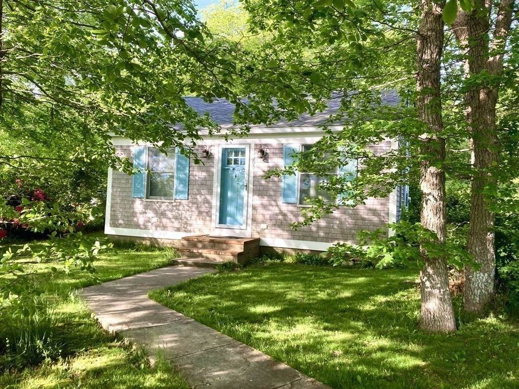 95 Balsam St - Photo 1