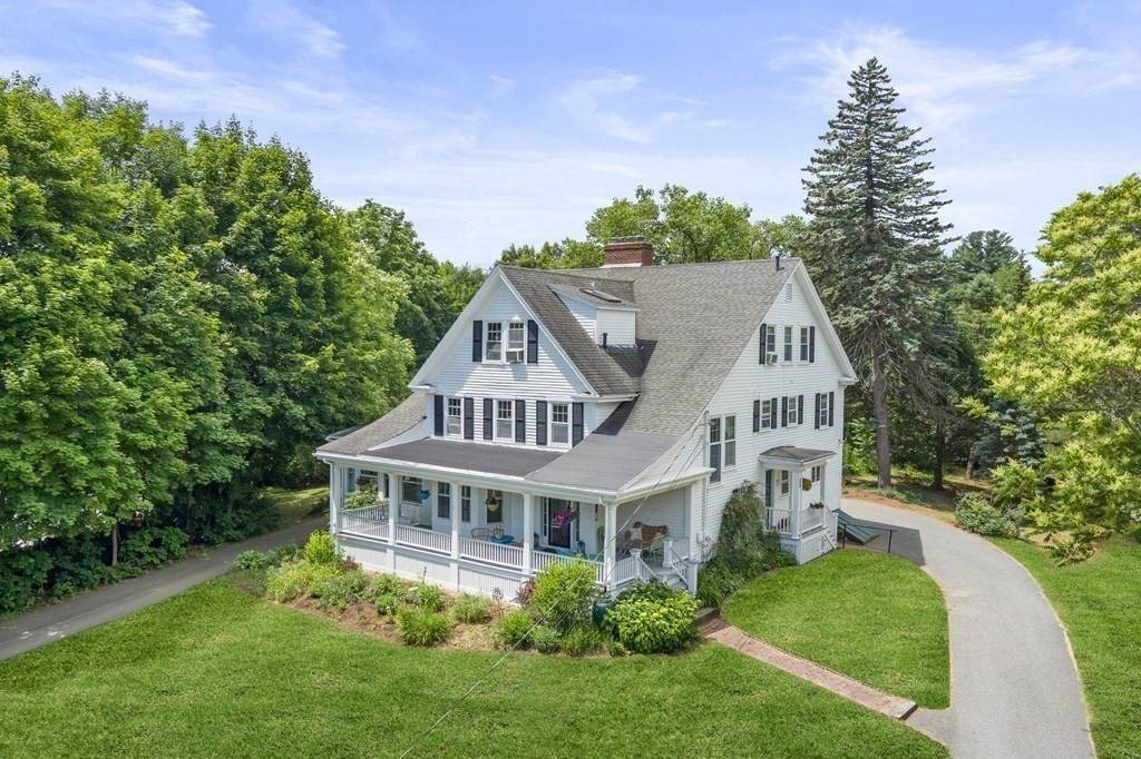 385 Summer Avenue - Photo 1
