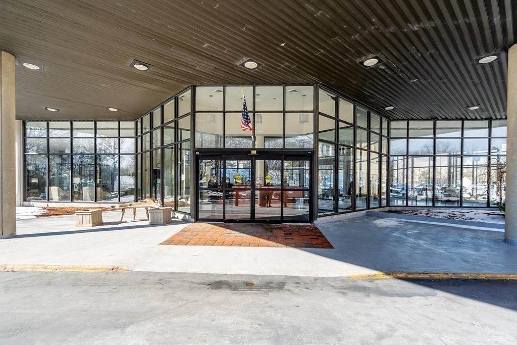 250 Hammond Pond Parkway - Photo 1