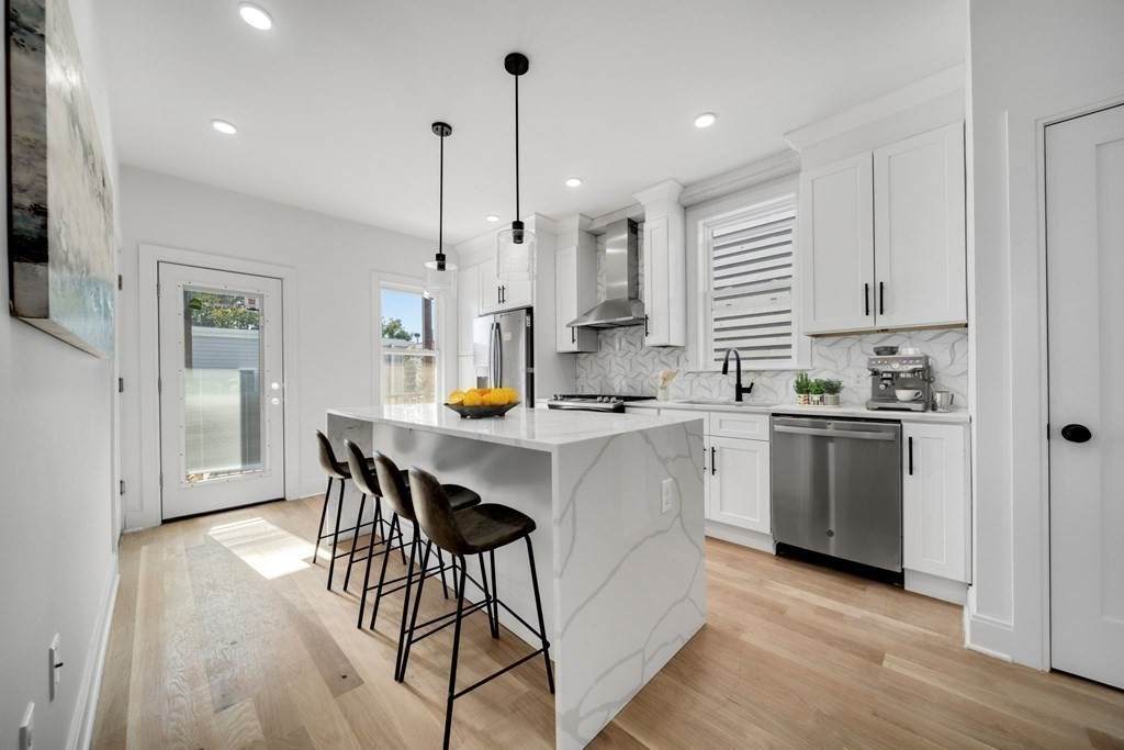 311 Lexington Street - Photo 1
