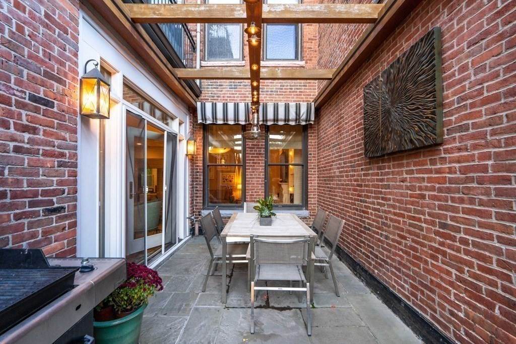 142 St. Botolph Street - Photo 1