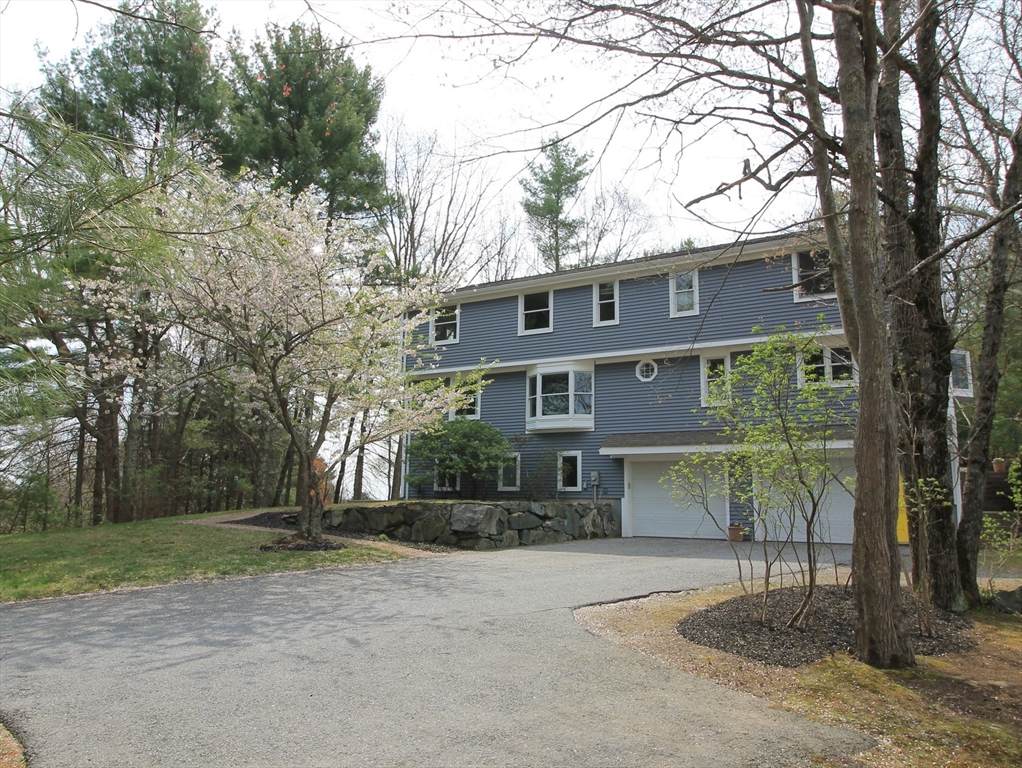 655 Central St - Photo 1