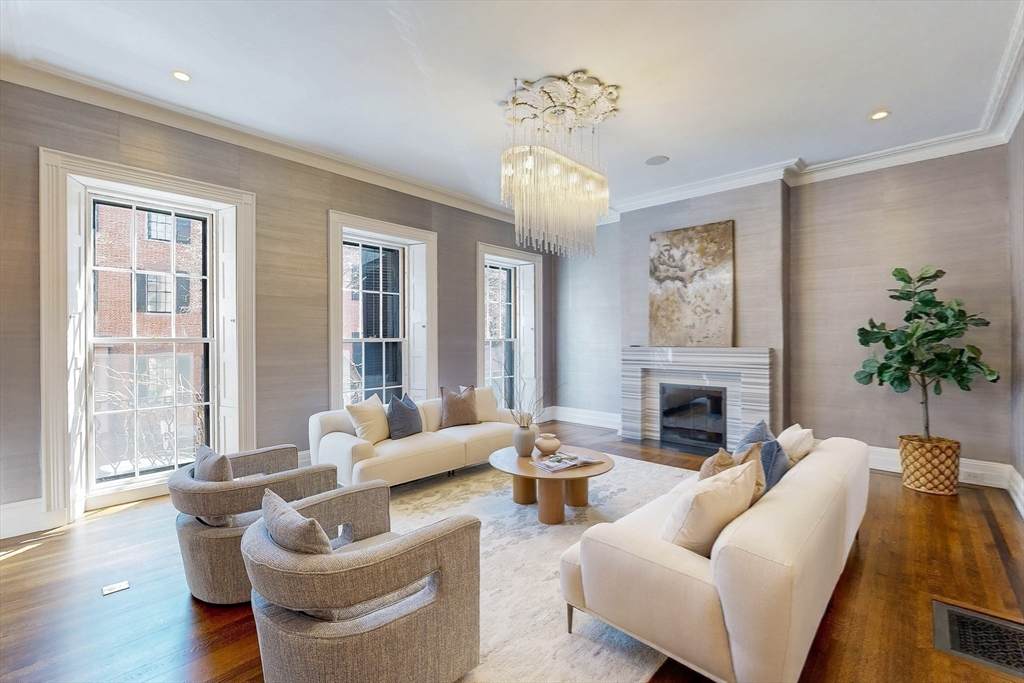 9 Chestnut St - Photo 1
