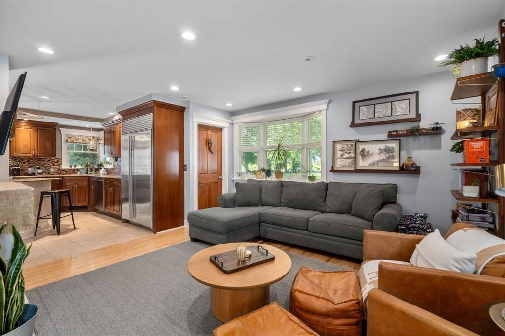 126 Jaffrey Street - Photo 1