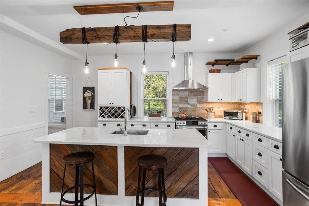 166 Littleton - Photo 1