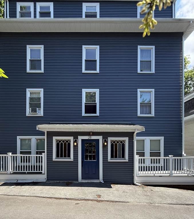 28 Claremont Ter - Photo 1