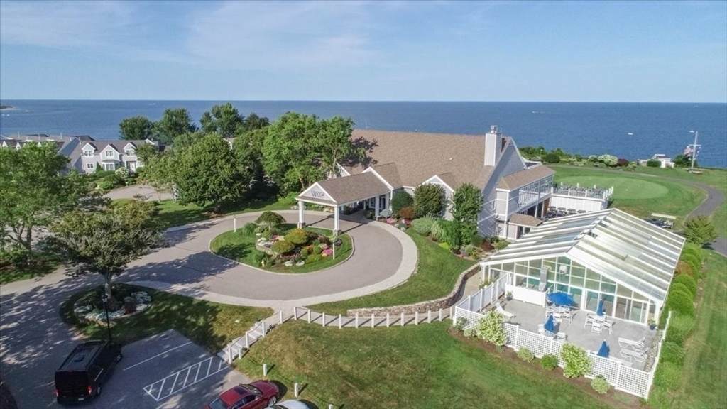 42 Fairway Dr - Photo 1