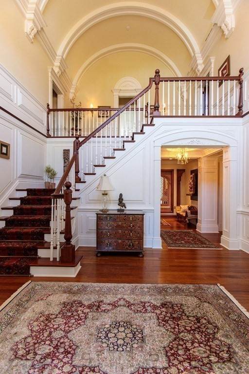 206 Claybrook Rd - Photo 1