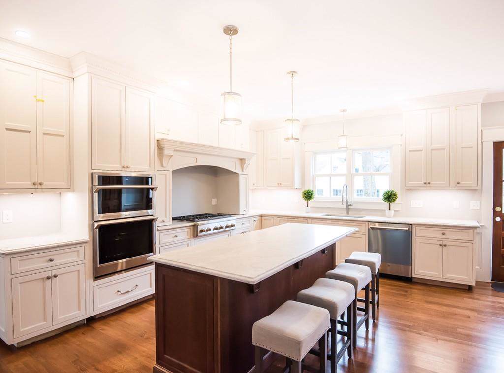 1007 Main Street - Photo 1