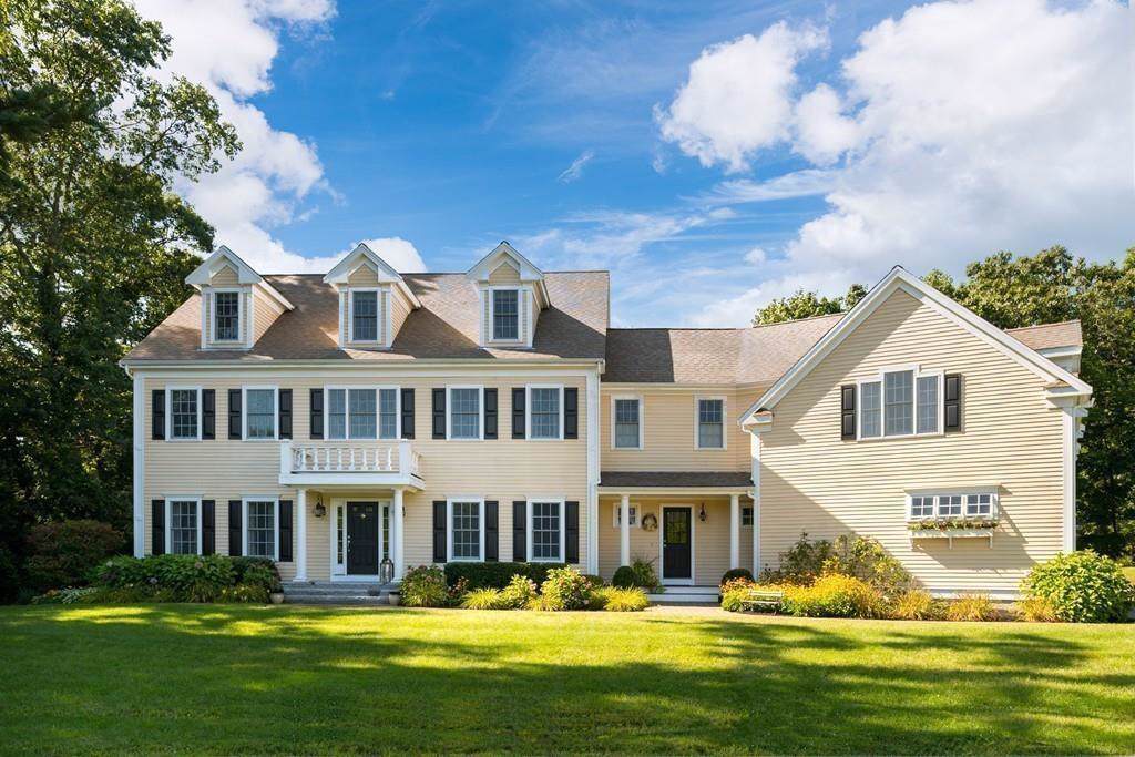3 Lily Pond Lane - Photo 1