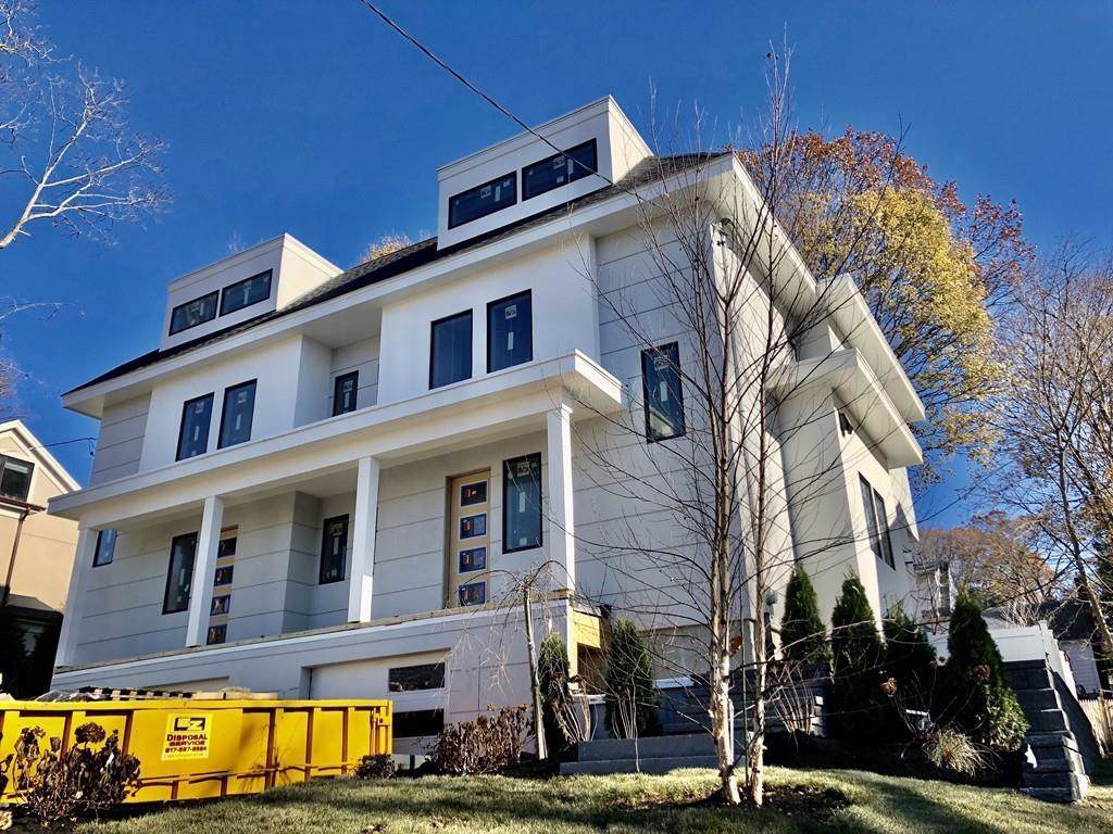 12 Princeton St - Photo 1