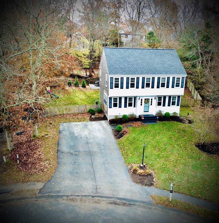 39 Blue Heron Dr - Photo 1