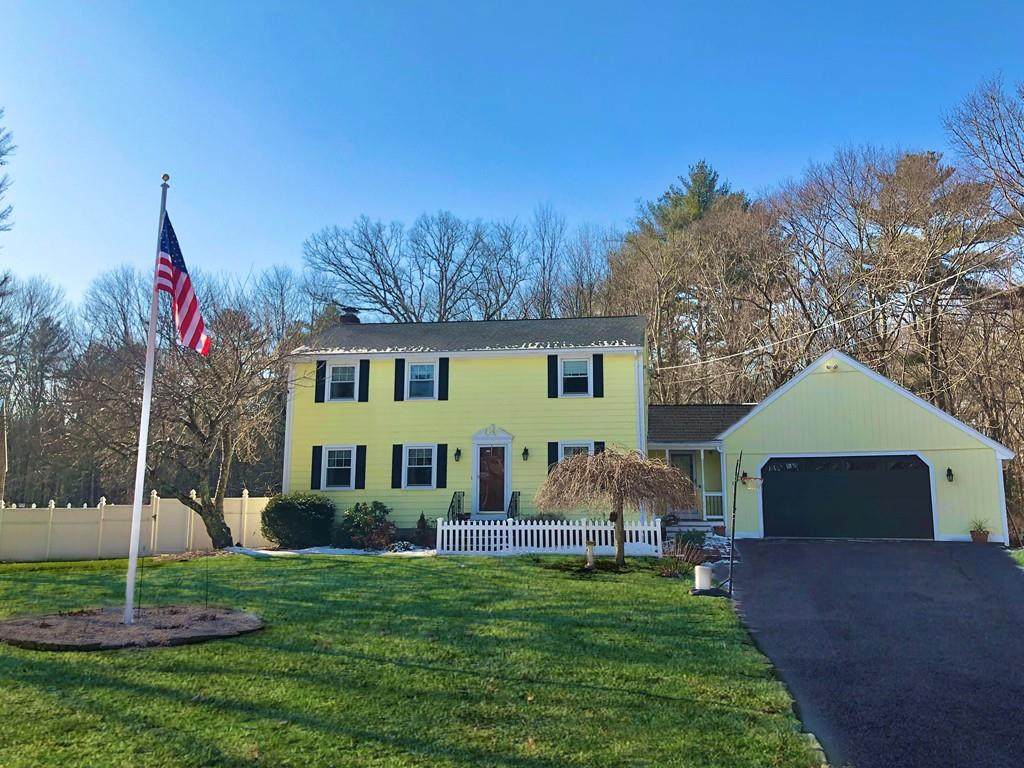 19 Howard St - Photo 1