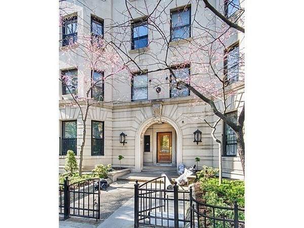 373 Commonwealth - Photo 1