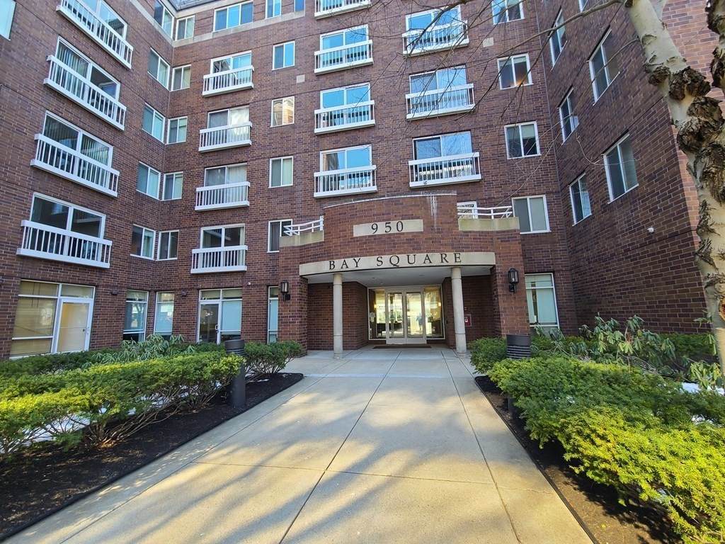 950 Massachusetts Ave - Photo 1