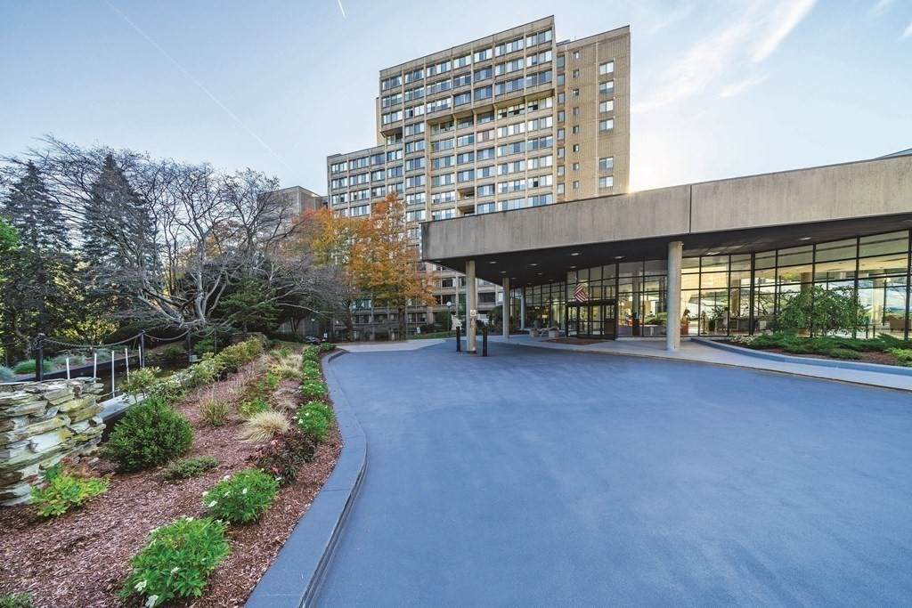 250 Hammond Pond Parkway - Photo 1