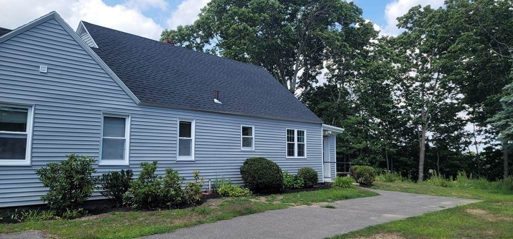 485 Clarendon St - Photo 1