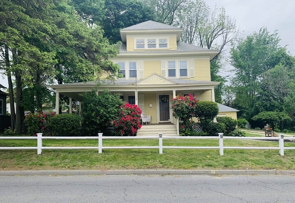 25 Clark St - Photo 1