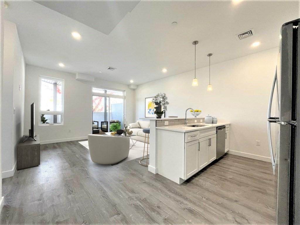 302 Broadway - Photo 1