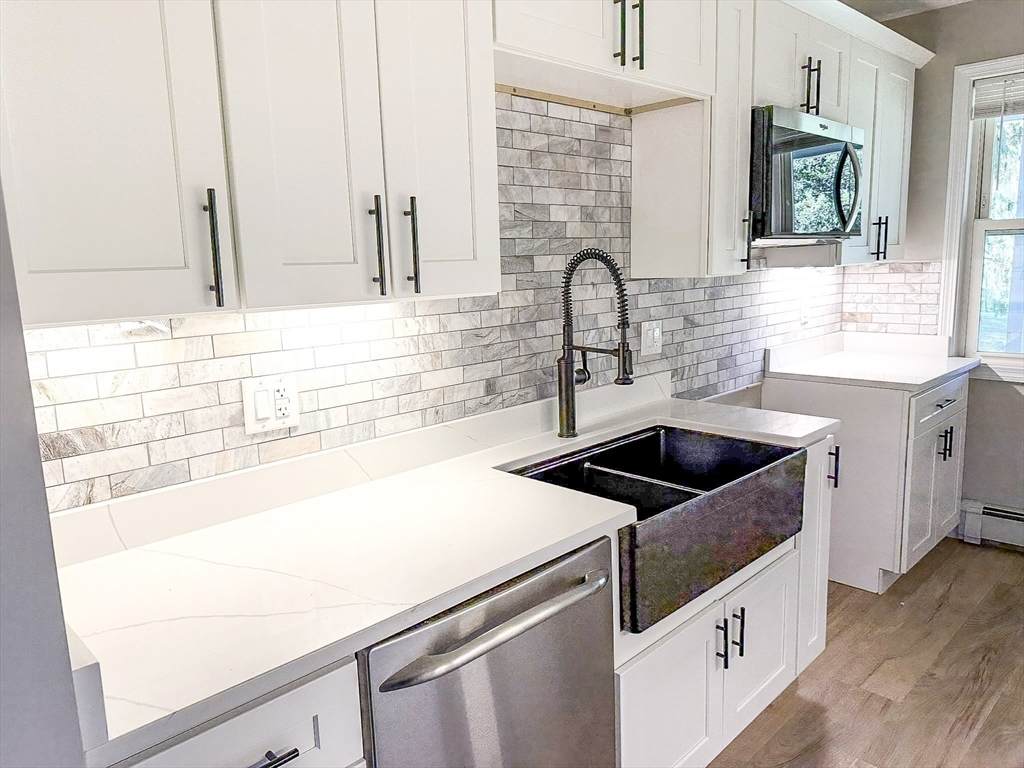 1132 W Boylston St - Photo 1