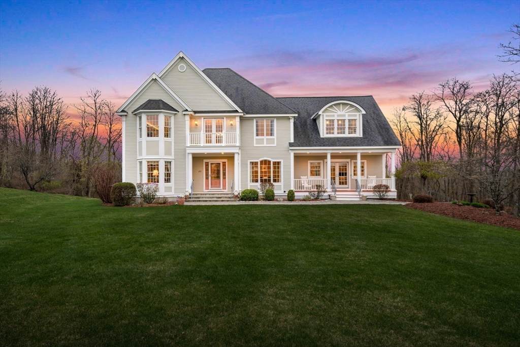 215 Lexington Road - Photo 1