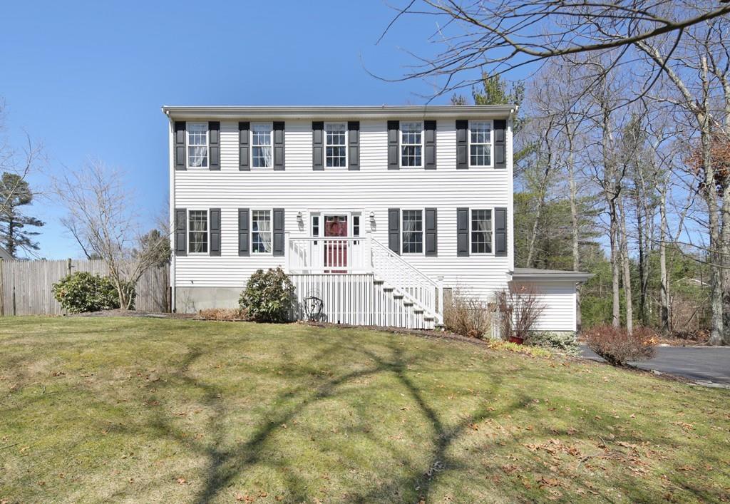 679 Foundry St - Photo 1