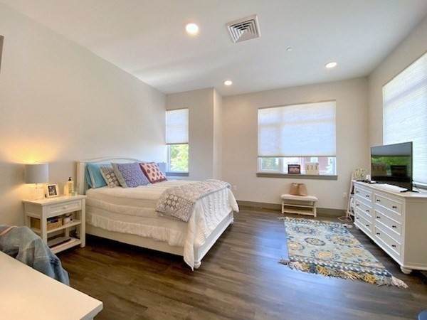 400 Mystic Ave - Photo 1