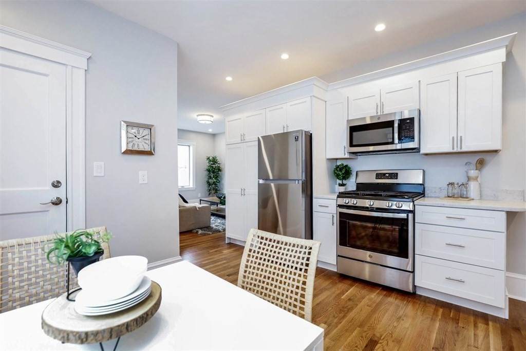 73 Porter St. - Photo 1