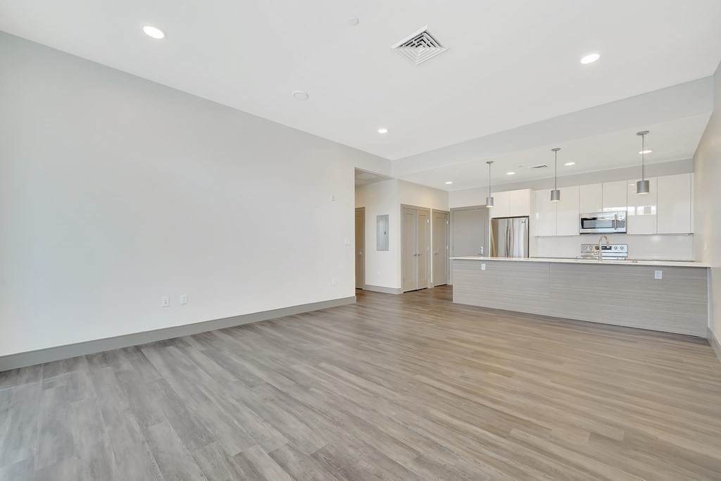 400 Mystic Ave - Photo 1