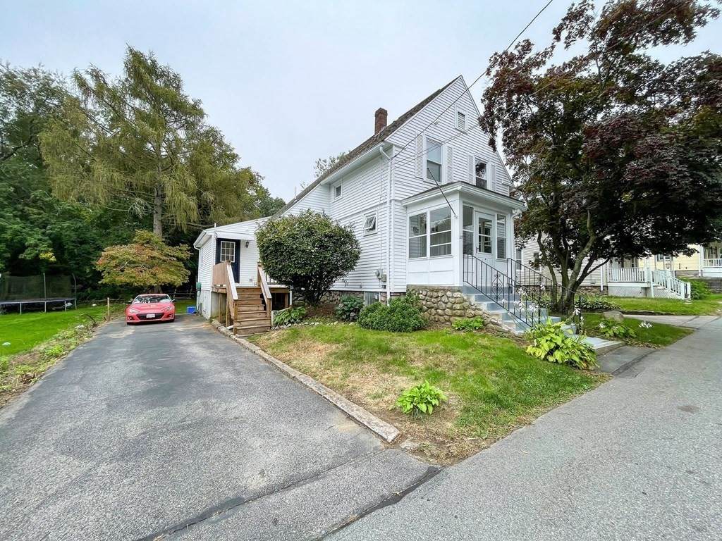 23 Domenick St - Photo 1