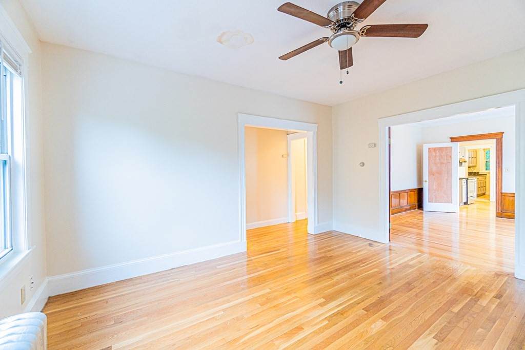 644 Harvard - Photo 1