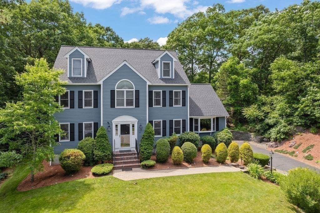 42 Whitman Lane - Photo 1