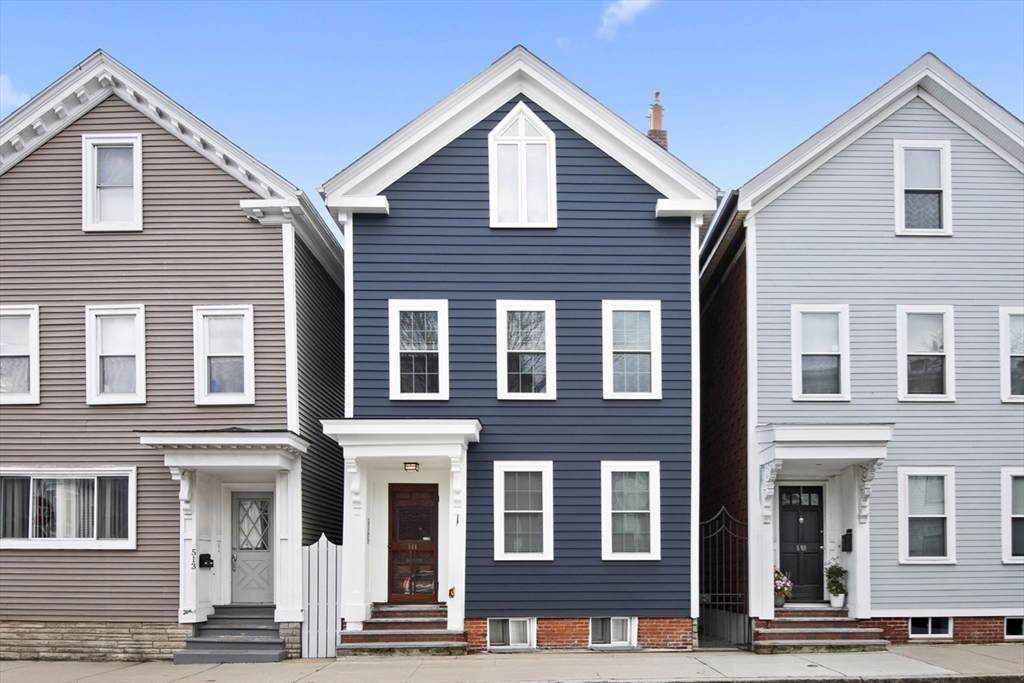 511 East 7th - Photo 1