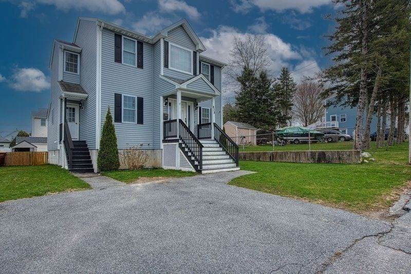 438 Smith Street - Photo 1