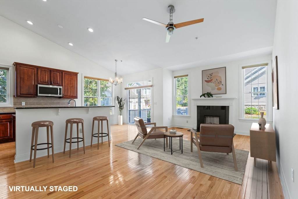 11 Pondside Lane - Photo 1