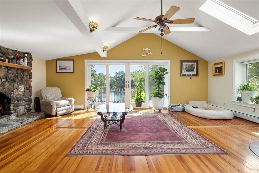 11 Brockton Ave - Photo 1