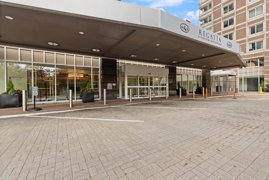 8 Museum Way - Photo 1